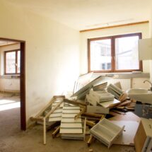 Chaos beseitigen: Wie du deine Wohnung effektiv auflöst!