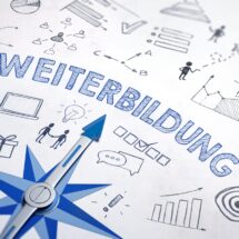Schriftzug Weiterbildung mit Kompass und Symbolen | Fachkundige nach TRGS 505
