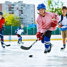 Sportliche Hobbys für Jugendliche: So bleibt ihr aktiv und motiviert!
