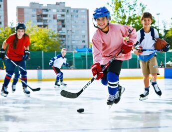 Sportliche Hobbys für Jugendliche: So bleibt ihr aktiv und motiviert!