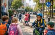 Wenn Schulwege sicher sind: So verändert sich der Alltag junger Entdecker in der Stadt